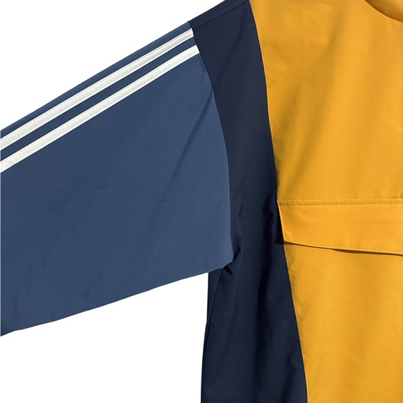 Adidas Anorak Jacket - Picture 3 of 3